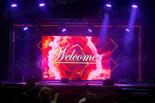 Gía màn hình led sân khấu