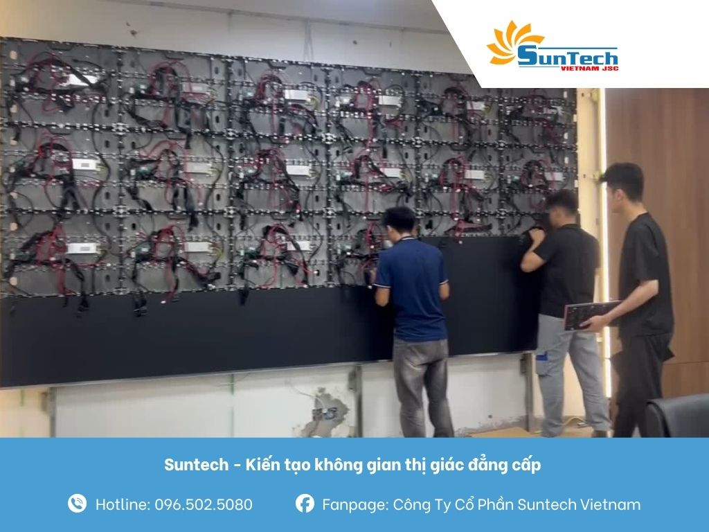 lắp đặt màn hình LED phòng họp